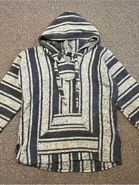 Yarnia Striped Baja Hoodie Pullover in Black and Cream